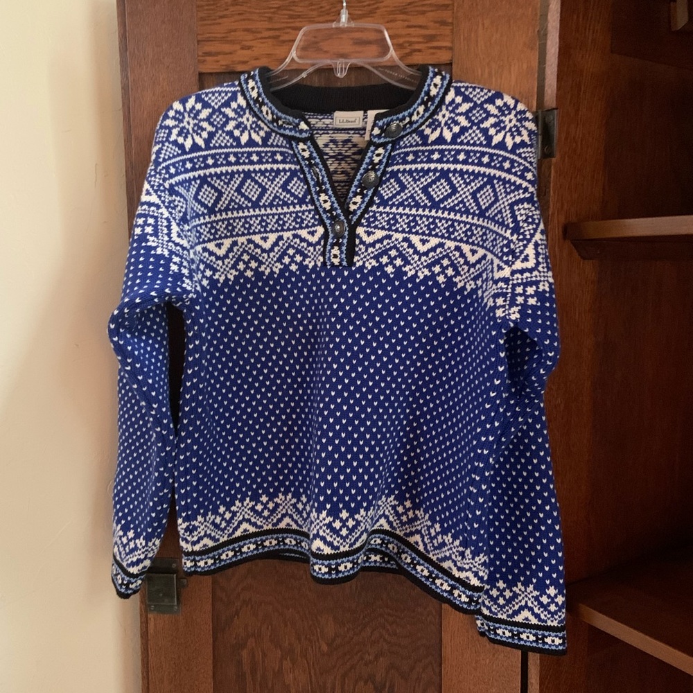 LL Bean sweater